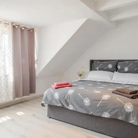 Kokett Apartment Neu-Ulm